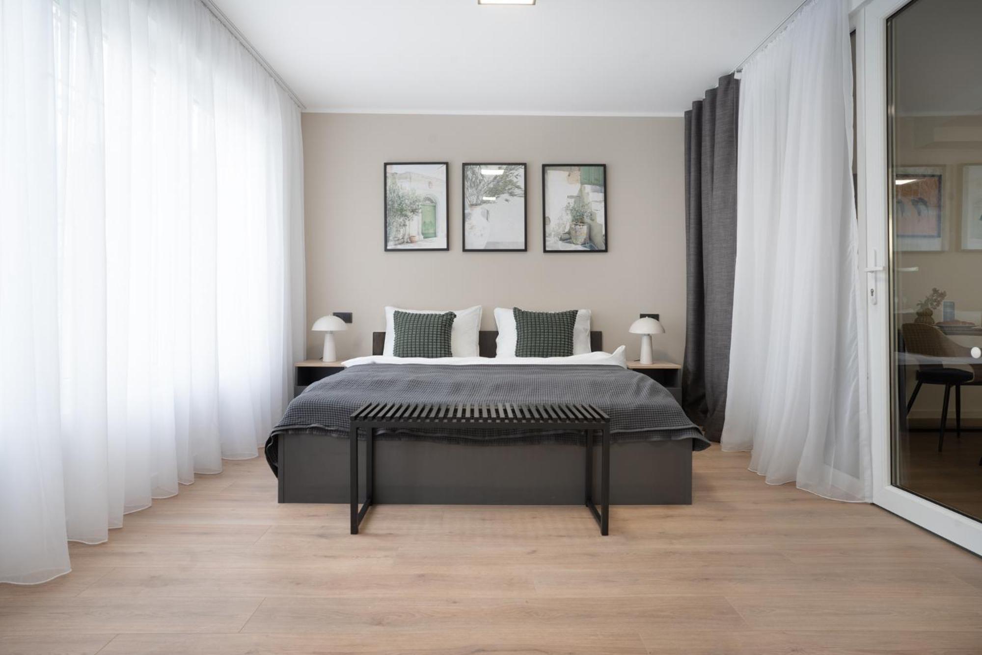 Central Bonn Apartments I Private Parking I Home2Share Esterno foto